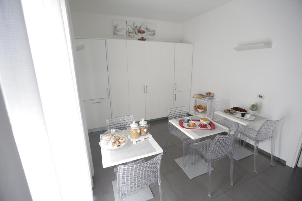 Piccola Caracas Bed & Breakfast 2*